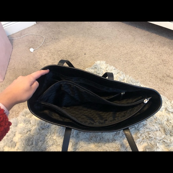 Large Michael kors tote bag 💼 - Picture 3 of 4